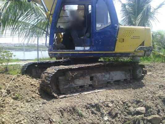 รถแบคโฮ KOBELCO  120 - 3     สนใจติดต่อ  081 - 6079515