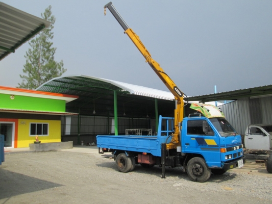 6 ล้อติดเครน สภาพสวย พร้อมใช้งาน