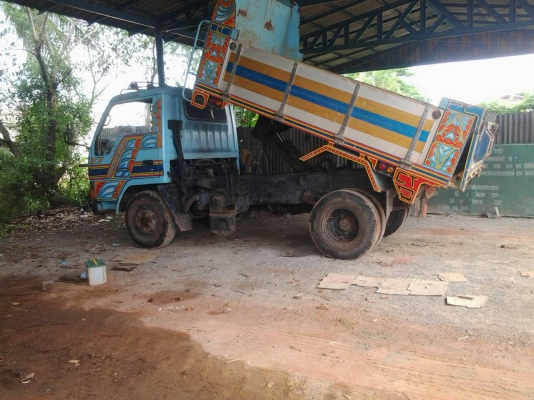 ขาย รถบรรทุก 6 ล้อ ดัมพ์ Mitsu