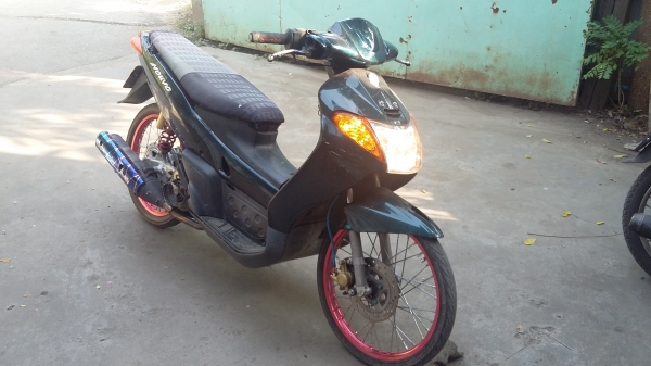 ขายรถจักรยานยนต์ เครื่องแรง ส่งได้