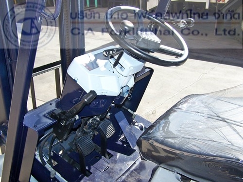 ขาย รถโฟล์คลิฟท์ KOMATSU รุ่น FD15D-15