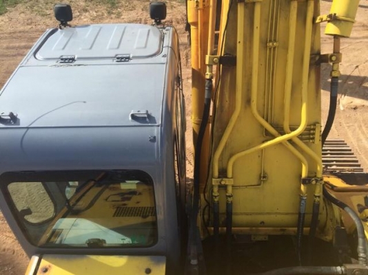 ขายรถแบคโฮ SUMITOMO SH300-3 รถนอกนำเข้าเองจากญี่ปุ่น สภาพสวยพร้อมใช้งาน มีVDOการทำงานครับ