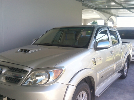 Toyota vigo D4D 3.0 ตัวG TURBO ปี2006 เกียร์auto Toyota vigo D4D 3.0 ตัวG TURBO ปี2006 เกียร์auto