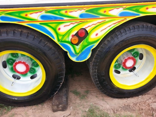 ขายเทรลเลอร์HINO FL176 เครื่อง168แรง EH700 เครื่องดี แคชซีสวย ยางดี ภายในสวย สภาพพร้อมใช้งาน เอกสารพร้อมโอน สนใจโทร 090-8588220คุณนะ 093-3258446คุณบิว ID:narong498 หรือเข้าดูสินค้าได้ที่ www.truck.in.th/498 หรือเพจFacebook ณรงค์ ซื้อขายรถมือสอง (เว็บไซต์ส