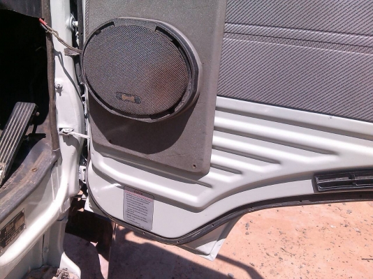 หกล้อ HINO FC 120 ชุปเปอร์เสีย ปี39 แอร์ พ.เวอร์ กระจกไฟฟ้า พร้อมใช้งาน เล่มทะเบียนพร้อมโอน ((รถสภาพดีมากสวยไม่มีผุ^^มีค็อกแหล็กแผงข้างครบ)) ครับท่าน