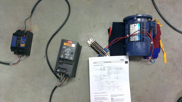 ขาย Inverter Danfoss ขาย Inverter Danfoss