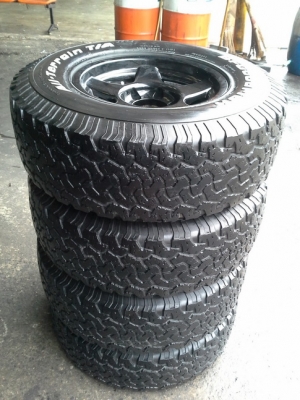 Max + BF All 265/75/16 ปี10 สภาพดี 1ชุด