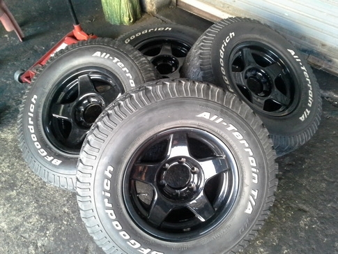 Max + BF All 265/75/16 ปี10 สภาพดี 1ชุด