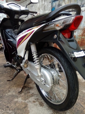 Honda Wave110i รถปี56 สวยๆประหยัดน้ำมัน ราคาถูกๆครับ