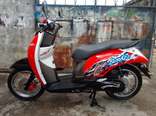 Honda Scoopy-i สีแดง-ดำ ลายแอคทีฟบอย สวยๆประหยัดน้ำมัน ราคาถูกครับ