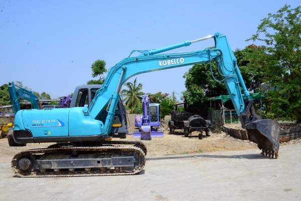 KOBELCO SK120-3(มาร์คไฟร์ ซุปเปอร์)