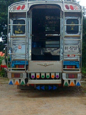 ขายด่วนๆ 6 ล้อบรรทุกพร้อมใช้ ขายด่วนๆ 6 ล้อบรรทุกพร้อมใช้