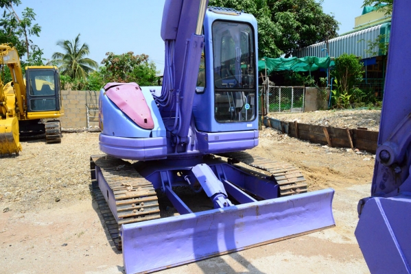 KOMATSU PC75UU-2 KOMATSU PC75UU-2