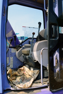 KOMATSU PC75UU-2 KOMATSU PC75UU-2