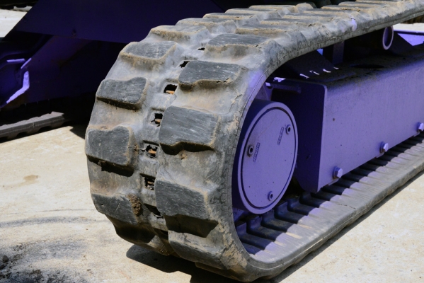 KOMATSU PC28UU KOMATSU PC28UU