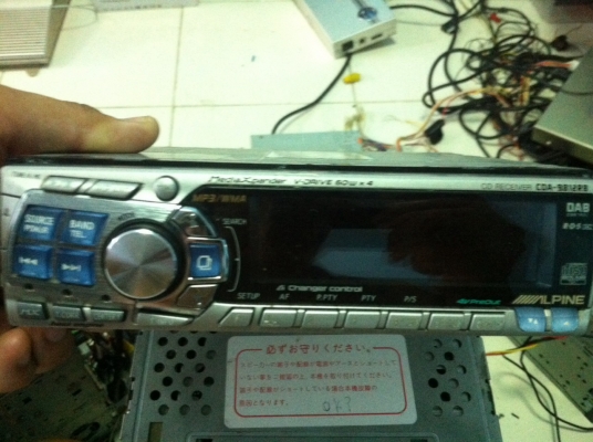 Alpine 9812RB 24Bit 4V รุ่นท็อป MP3 CD FMคลื่นไทย หน้าจอสไสด์ไฟฟ้า ปรับได้3ระดับ ปรีเอ้า 3 ชุด มือ2 เยอรมัน