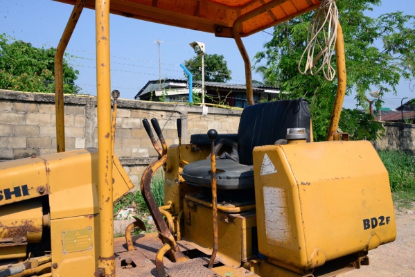 รถดันดิน MITSUBICHI BD2F รถดันดิน MITSUBICHI BD2F