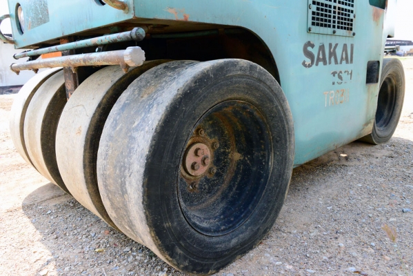 รถบถ SAKAI รถบถ SAKAI