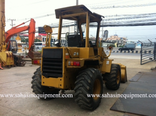 รถตัก ยี่ห้อ KOMATSU รุ่น WA70-1 S/N 10724 บจก.สหสินอีควิปเม้นท์ โทร.081-5851880, 02-5168100-1 www.sahasinequipment.com