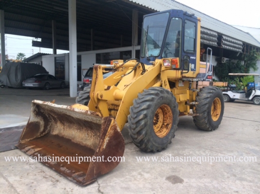 รถตัก ยี่ห้อ KOMATSU รุ่น WA100-1 S/N 323XX บจก.สหสินอีควิปเม้นท์ โทร.081-5851880, 02-5168100-1 www.sahasinequipment.com