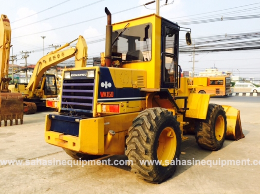 รถตัก ยี่ห้อ KOMATSU รุ่น WA150-1 S/N 30266 บจก.สหสินอีควิปเม้นท์ โทร.081-5851880, 02-5168100-1 www.sahasinequipment.com