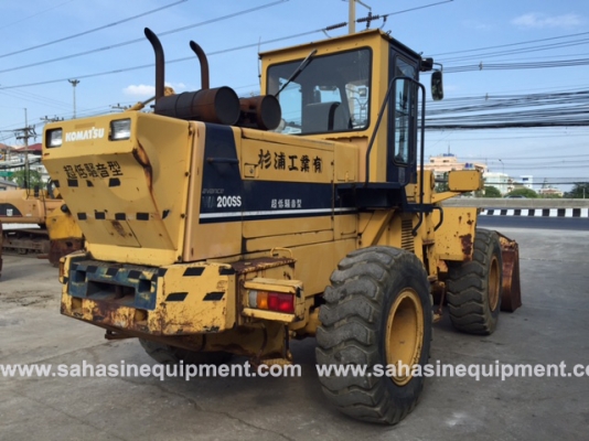 รถตัก ยี่ห้อ KOMATSU รุ่น WA200SS-1 S/N 309XX บจก.สหสินอีควิปเม้นท์ โทร.081-5851880, 02-5168100-1 www.sahasinequipment.com