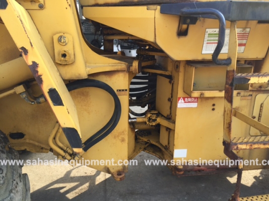 รถตัก ยี่ห้อ KOMATSU รุ่น WA200SS-1 S/N 309XX บจก.สหสินอีควิปเม้นท์ โทร.081-5851880, 02-5168100-1 www.sahasinequipment.com