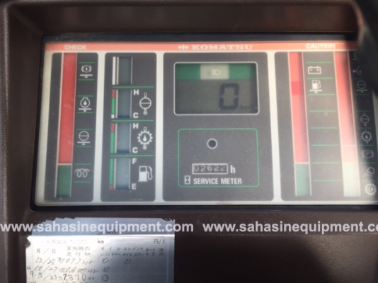 รถตัก ยี่ห้อ KOMATSU รุ่น WA200SS-1 S/N 309XX บจก.สหสินอีควิปเม้นท์ โทร.081-5851880, 02-5168100-1 www.sahasinequipment.com