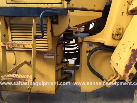 รถตัก ยี่ห้อ KOMATSU รุ่น WA200SS-1 S/N 309XX บจก.สหสินอีควิปเม้นท์ โทร.081-5851880, 02-5168100-1 www.sahasinequipment.com
