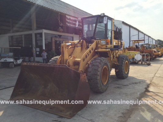 รถตัก ยี่ห้อ KOMATSU รุ่น WA200SS-1 S/N 309XX บจก.สหสินอีควิปเม้นท์ โทร.081-5851880, 02-5168100-1 www.sahasinequipment.com