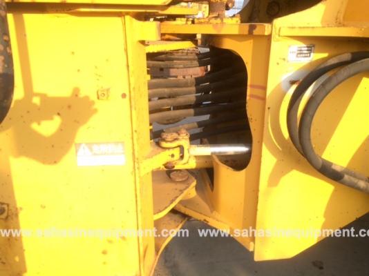 รถตัก ยี่ห้อ KOMATSU รุ่น WA300-1 S/N 305XX บจก.สหสินอีควิปเม้นท์ โทร.081-5851880, 02-5168100-1 www.sahasinequipment.com