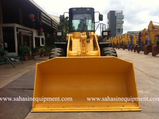รถตัก ยี่ห้อ KOMATSU รุ่น WA300-3E S/N 531XX บจก.สหสินอีควิปเม้นท์ โทร.081-5851880, 02-5168100-1 www.sahasinequipment.com