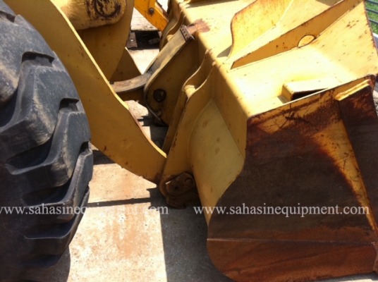 รถตัก ยี่ห้อ KOMATSU รุ่น WA350-1 S/N 208XX บจก.สหสินอีควิปเม้นท์ โทร.081-5851880, 02-5168100-1 www.sahasinequipment.com