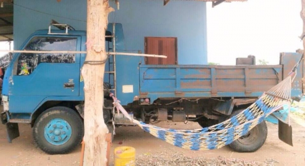 **389,000 บ.ต่อรอง/// 6ล้อดั้มดิน MITSU CANTER-115 **ขาย MITSUBISHI CANTER-115 6ล้อดั้มดิน MITSU CANTER FE449E-TA 4D34-TA 115แรง เกียร์สั้น รถห้างแท้ ปี38 จดใหม่ ปี47 เครื่องเดิม เกียร์เดิม เครื่องดี แน่นดี แรงดี ครับ เกียร์สั้น เข้าง่าย ไม่หลุด ช่วงล่างใ