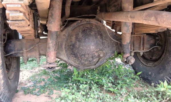 **389,000 บ.ต่อรอง/// 6ล้อดั้มดิน MITSU CANTER-115 **ขาย MITSUBISHI CANTER-115 6ล้อดั้มดิน MITSU CANTER FE449E-TA 4D34-TA 115แรง เกียร์สั้น รถห้างแท้ ปี38 จดใหม่ ปี47 เครื่องเดิม เกียร์เดิม เครื่องดี แน่นดี แรงดี ครับ เกียร์สั้น เข้าง่าย ไม่หลุด ช่วงล่างใ