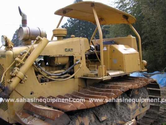 รถแทรคเตอร์ ยี่ห้อ CAT รุ่น D4E S/N 52X-0914 บจก.สหสินอีควิปเม้นท์ โทร.081-5851880, 02-5168100-1 www.sahasinequipment.com รถแทรคเตอร์ ยี่ห้อ CAT รุ่น D4E S/N 52X-0914 บจก.สหสินอีควิปเม้นท์ โทร.081-5851880, 02-5168100-1 www.sahasinequipment.com