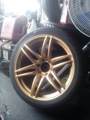 ขาย 35,000 บาท 265/40/22 นิ้ว 0835662999 สวยทั้ง 4วง