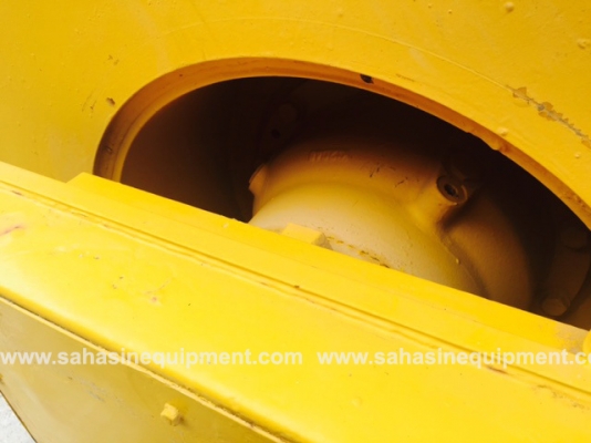 รถบด ยี่ห้อ SAKAI รุ่น R2S S/N 10480 บจก.สหสินอีควิปเม้นท์ โทร.081-5851880, 02-5168100-1 www.sahasinequipment.com