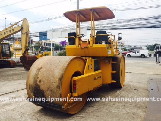 รถบด ยี่ห้อ SAKAI รุ่น R2S S/N 10480 บจก.สหสินอีควิปเม้นท์ โทร.081-5851880, 02-5168100-1 www.sahasinequipment.com