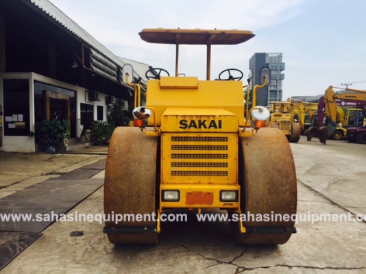รถบด ยี่ห้อ SAKAI รุ่น R2S S/N 10480 บจก.สหสินอีควิปเม้นท์ โทร.081-5851880, 02-5168100-1 www.sahasinequipment.com