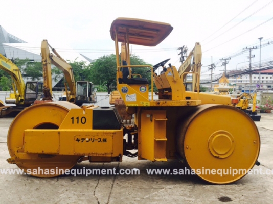 รถบด ยี่ห้อ SAKAI รุ่น R2S S/N 10480 บจก.สหสินอีควิปเม้นท์ โทร.081-5851880, 02-5168100-1 www.sahasinequipment.com