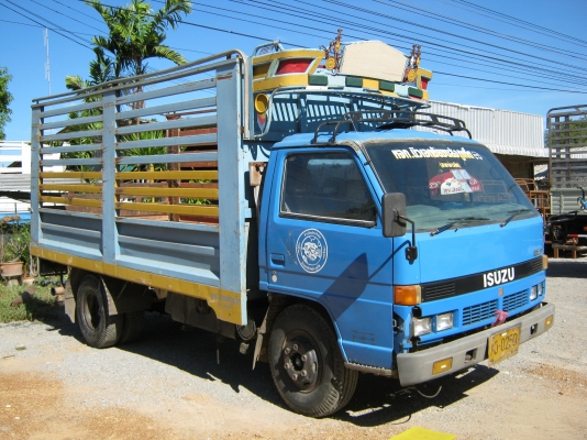 ขาย10ล้อดั้ม2เพลา ขาย10ล้อดั้ม2เพลา