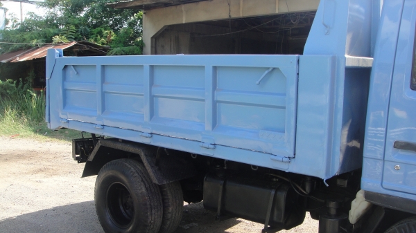 ISUZU NKR ดั๊ม3คิว เครื่อง4BE1(110แรง)เครื่องดี ดั๊มดี แอร์ ฟิล์ม เพาเวอร์ รถสวยพร้อมใช้