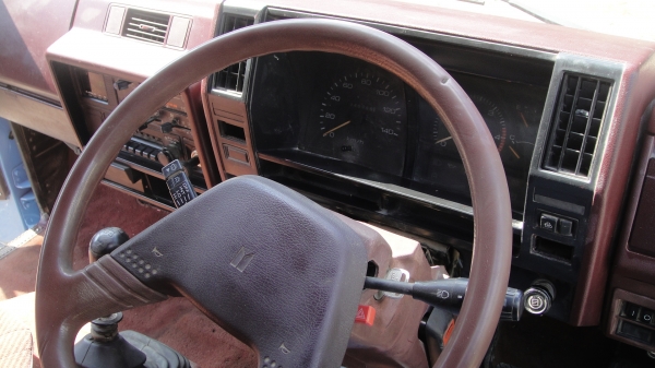 ISUZU NKR ดั๊ม3คิว เครื่อง4BE1(110แรง)เครื่องดี ดั๊มดี แอร์ ฟิล์ม เพาเวอร์ รถสวยพร้อมใช้