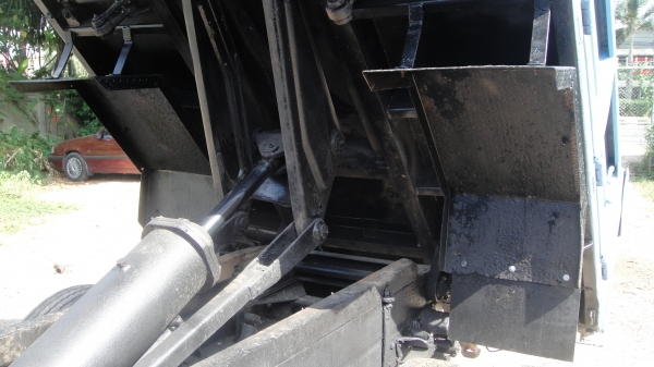 ISUZU NKR ดั๊ม3คิว เครื่อง4BE1(110แรง)เครื่องดี ดั๊มดี แอร์ ฟิล์ม เพาเวอร์ รถสวยพร้อมใช้