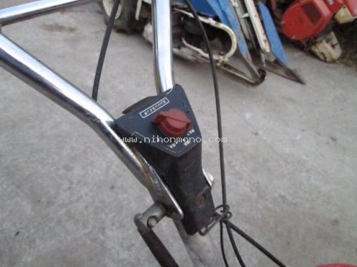 เครื่องพรวนดิน   HONDA   F200   รหัสสินค้า : 80802314 หรือเพิ่มเติมไดที่ www.nihonmono.com