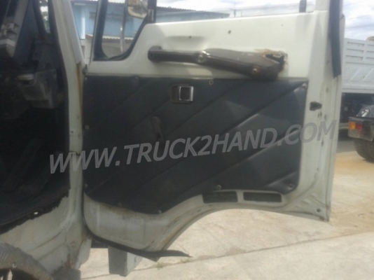 รถบรรทุกติดเครน ISUZU 6 ล้อ FTR12HA   เครน 3 ตัน ปีจดทะเบียน 2538