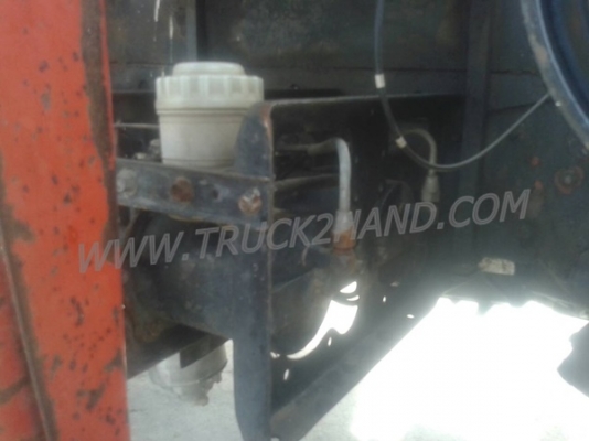 รถบรรทุกติดเครน ISUZU 6 ล้อ FTR12HA   เครน 3 ตัน ปีจดทะเบียน 2538