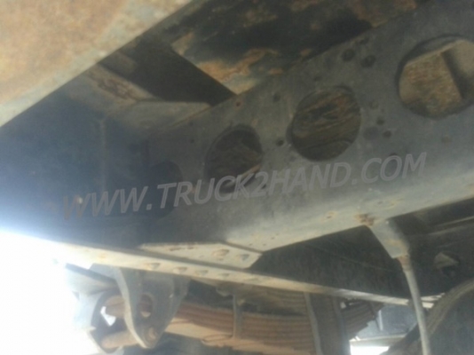 รถบรรทุกติดเครน ISUZU 6 ล้อ FTR12HA   เครน 3 ตัน ปีจดทะเบียน 2538