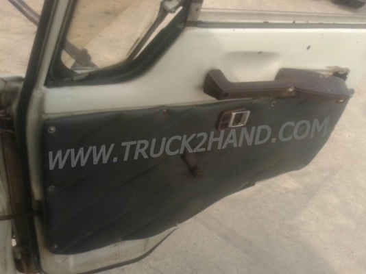 รถบรรทุกติดเครน ISUZU 6 ล้อ FTR12HA   เครน 3 ตัน ปีจดทะเบียน 2538